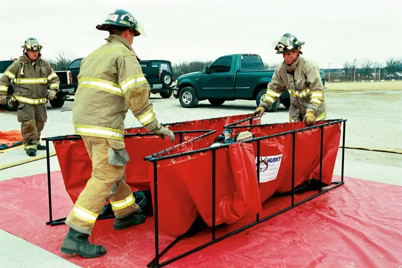 unfolding-husky-folding-frame-tank-lg-2.webp