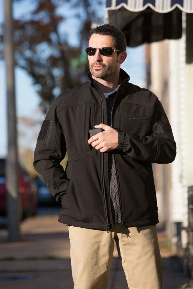 propper-ba-softshell-jacket-in-use-2-f5428.webp