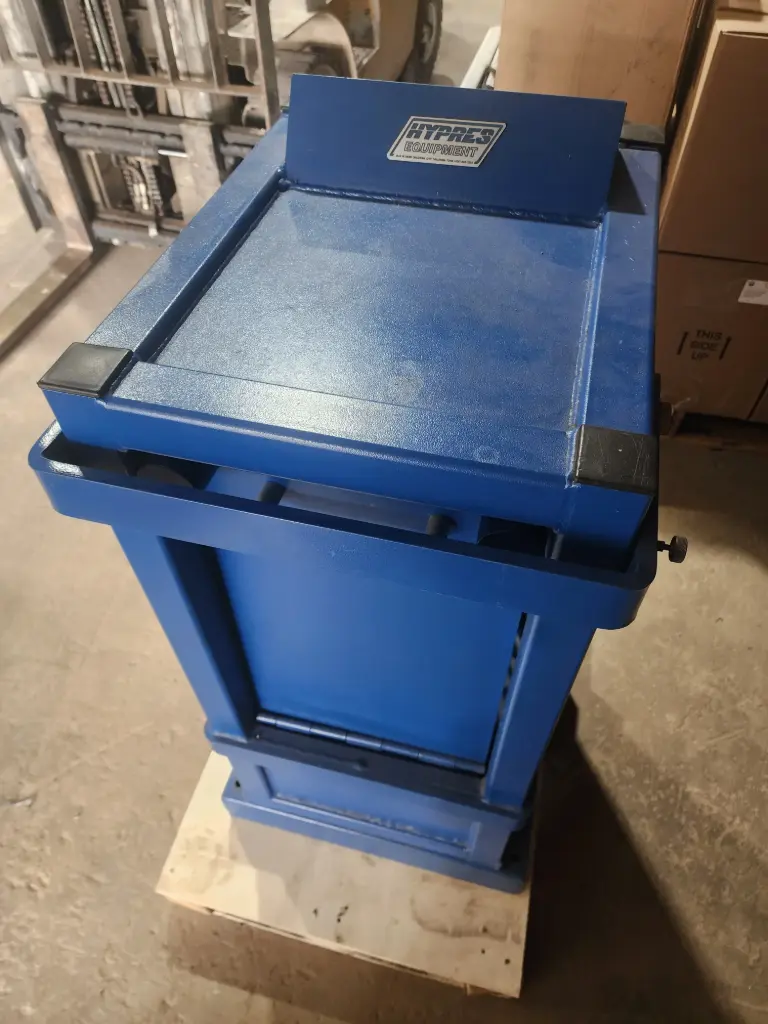USED, HYPRES 1 CYLINDER FILL STATION 